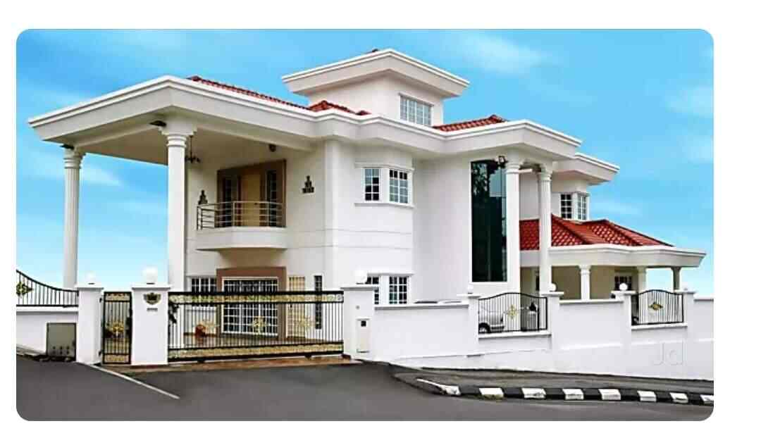 Rs.100 crore Luxury bungalow